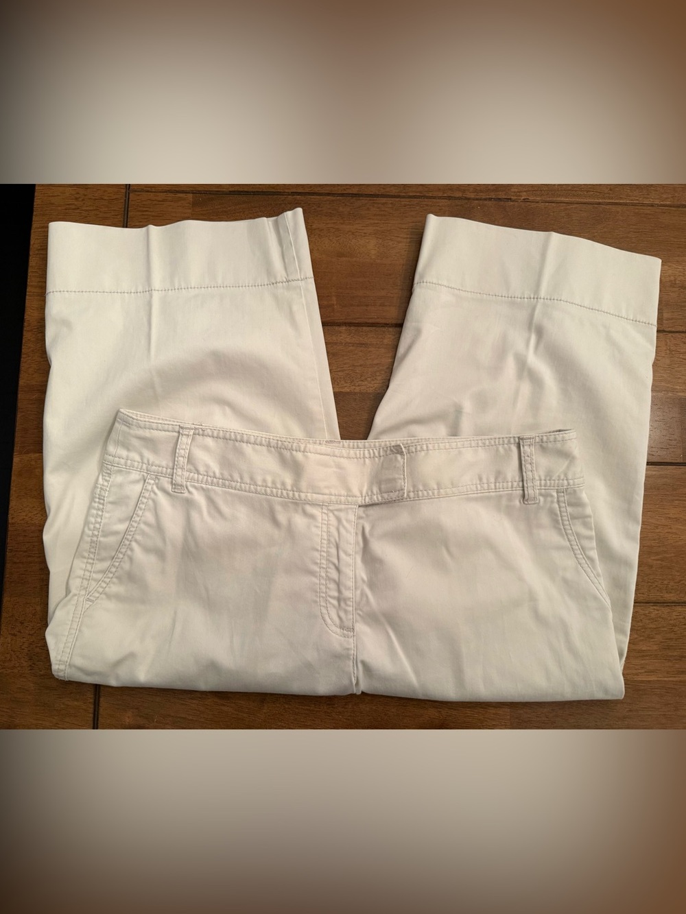 Ann Taylor LOFT Marisa Khaki Crop Pants Women's Size 14 Beige Chino Capris